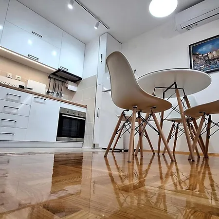 Ferienwohnung Nest Ni Exterior foto