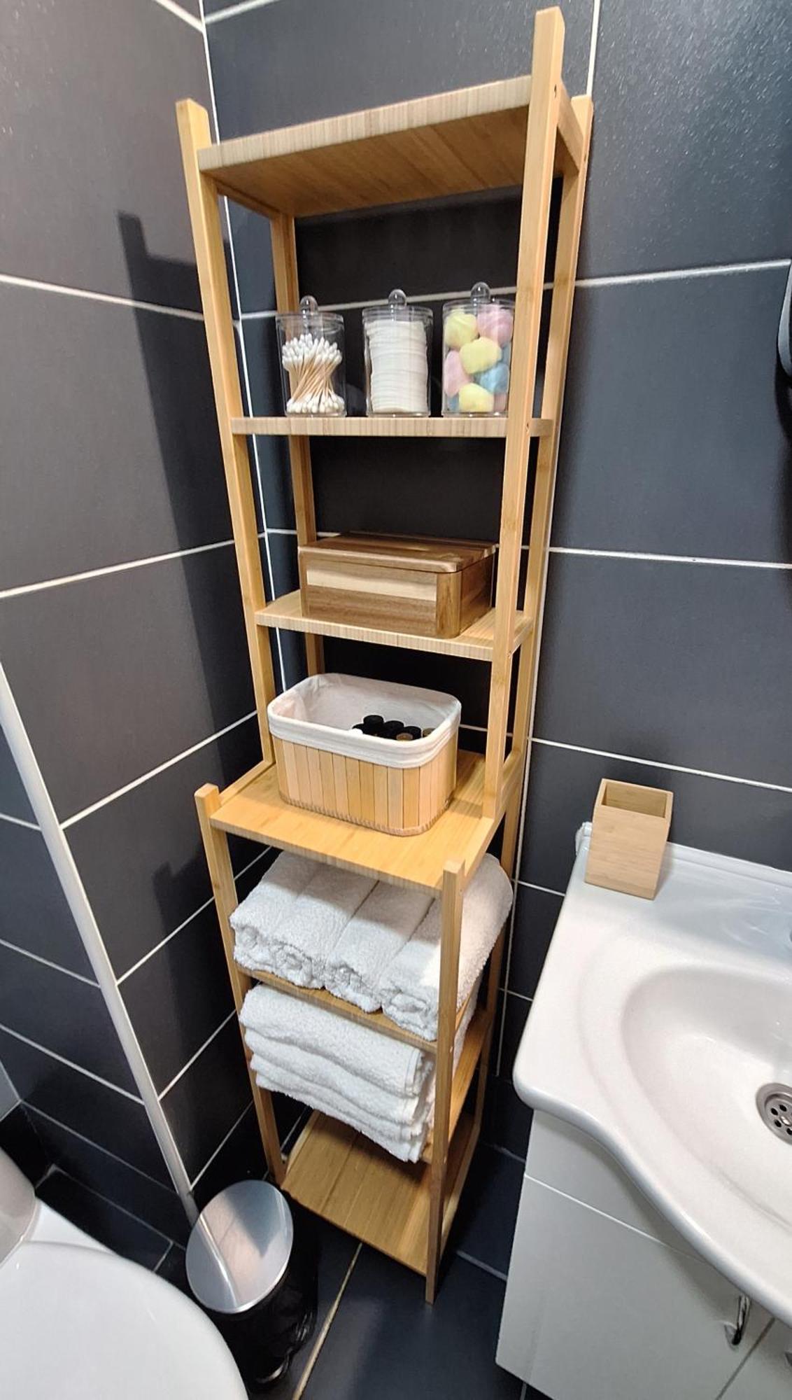 Nest Apartment