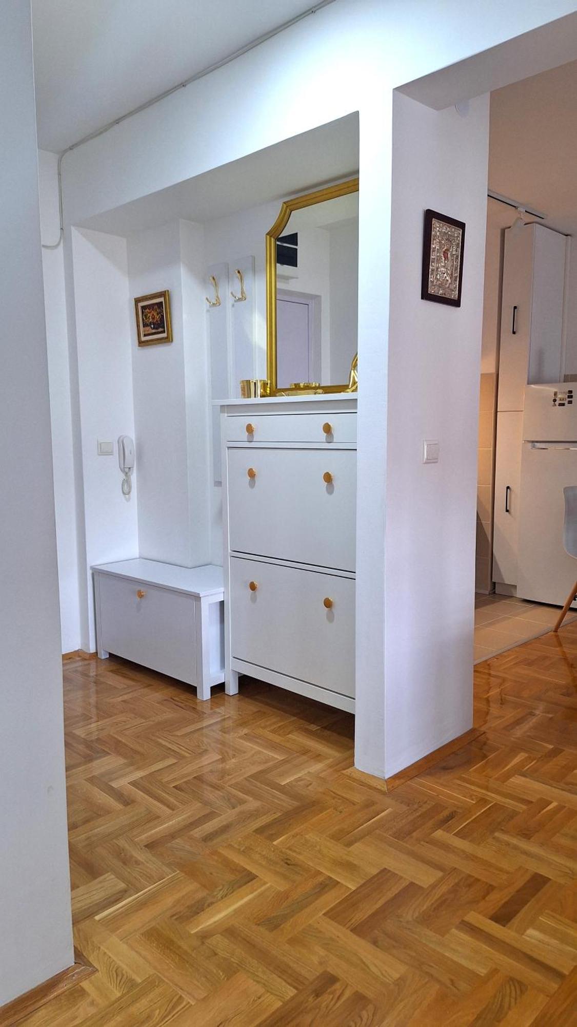 Apartment Nest *